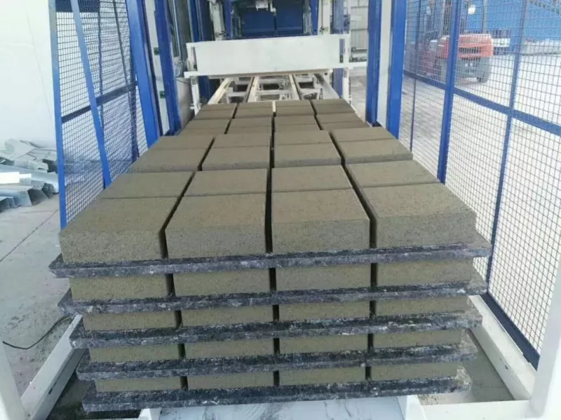 8 pagrindinės nelygios spalvos betoniniuose blokeliuose priežastys (ir kaip to išvengti)